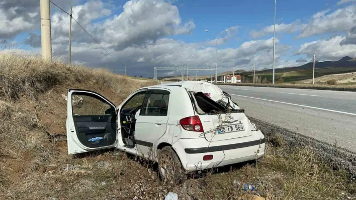 Yolda uçan poşet kazaya neden oldu!